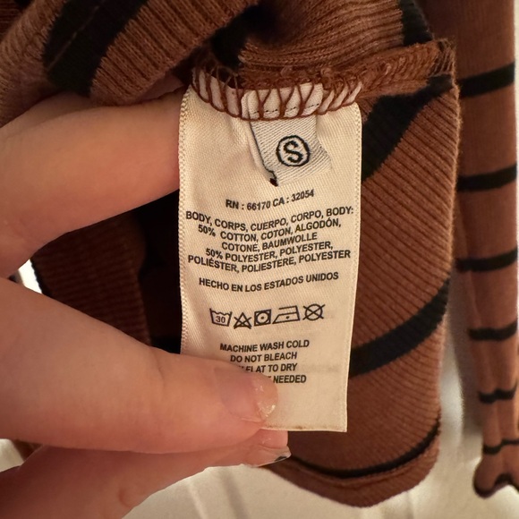 Anthropologie  T.La Ruffled Turtleneck Top size S NWT Black Motif Cottagecore - Picture 9 of 9